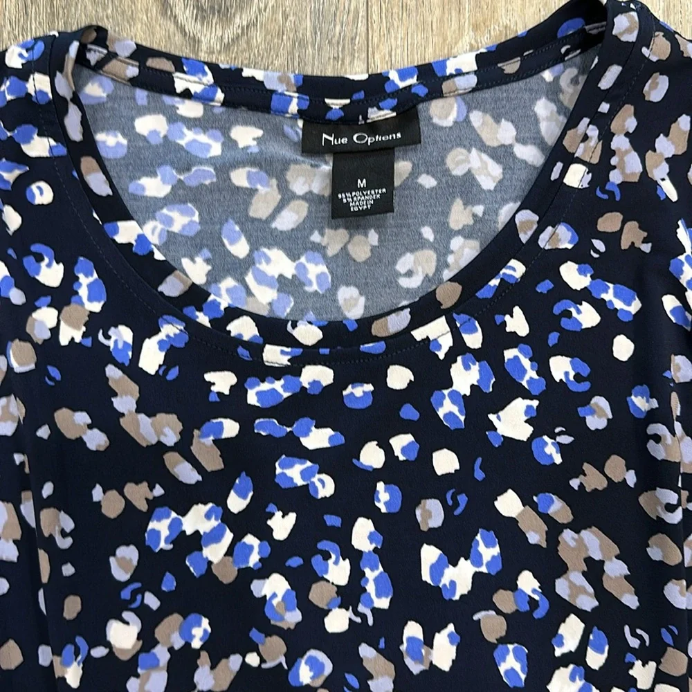 Blouse - Picture 2 of 2